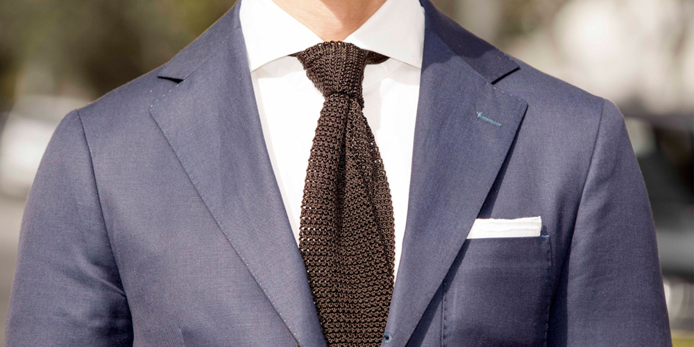 tie-suit