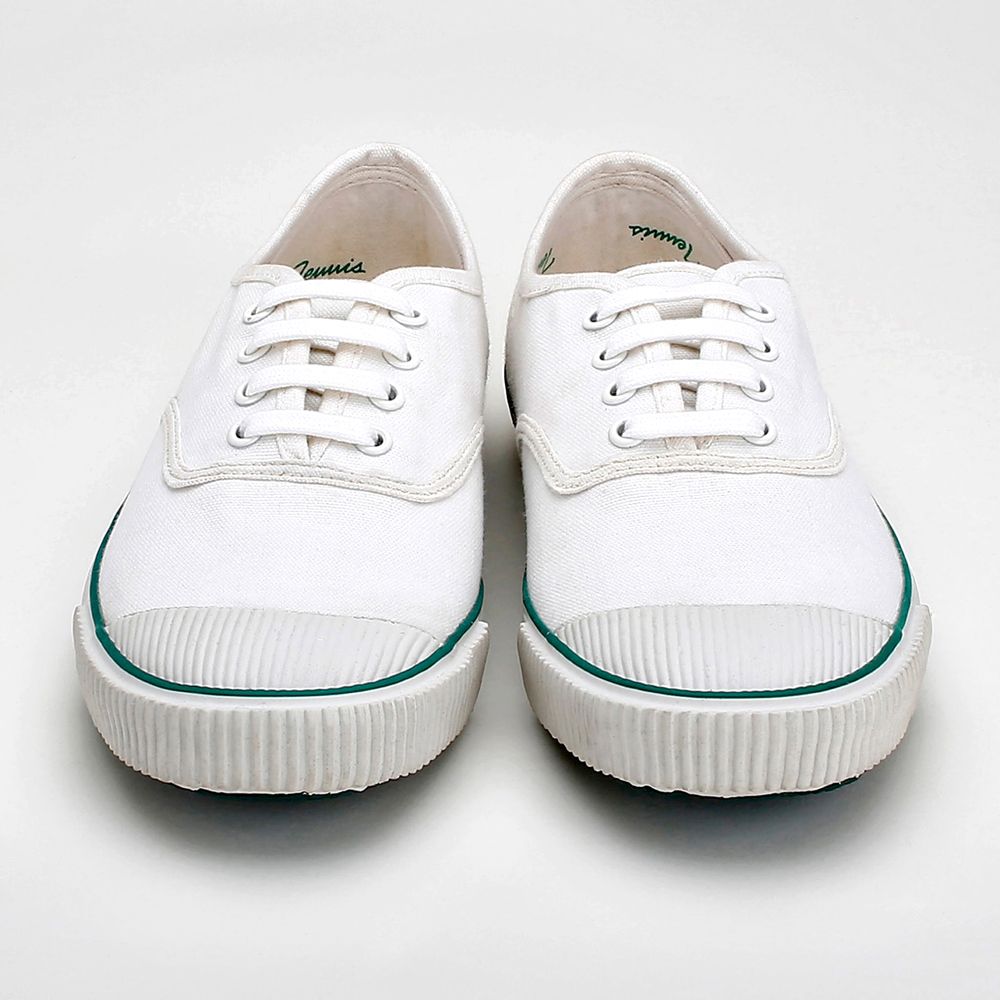 Bata Tennis Shoes are Too Cool for School - Straatosphere