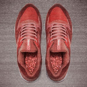end-x-saucony-grid-9000-red-noise-3