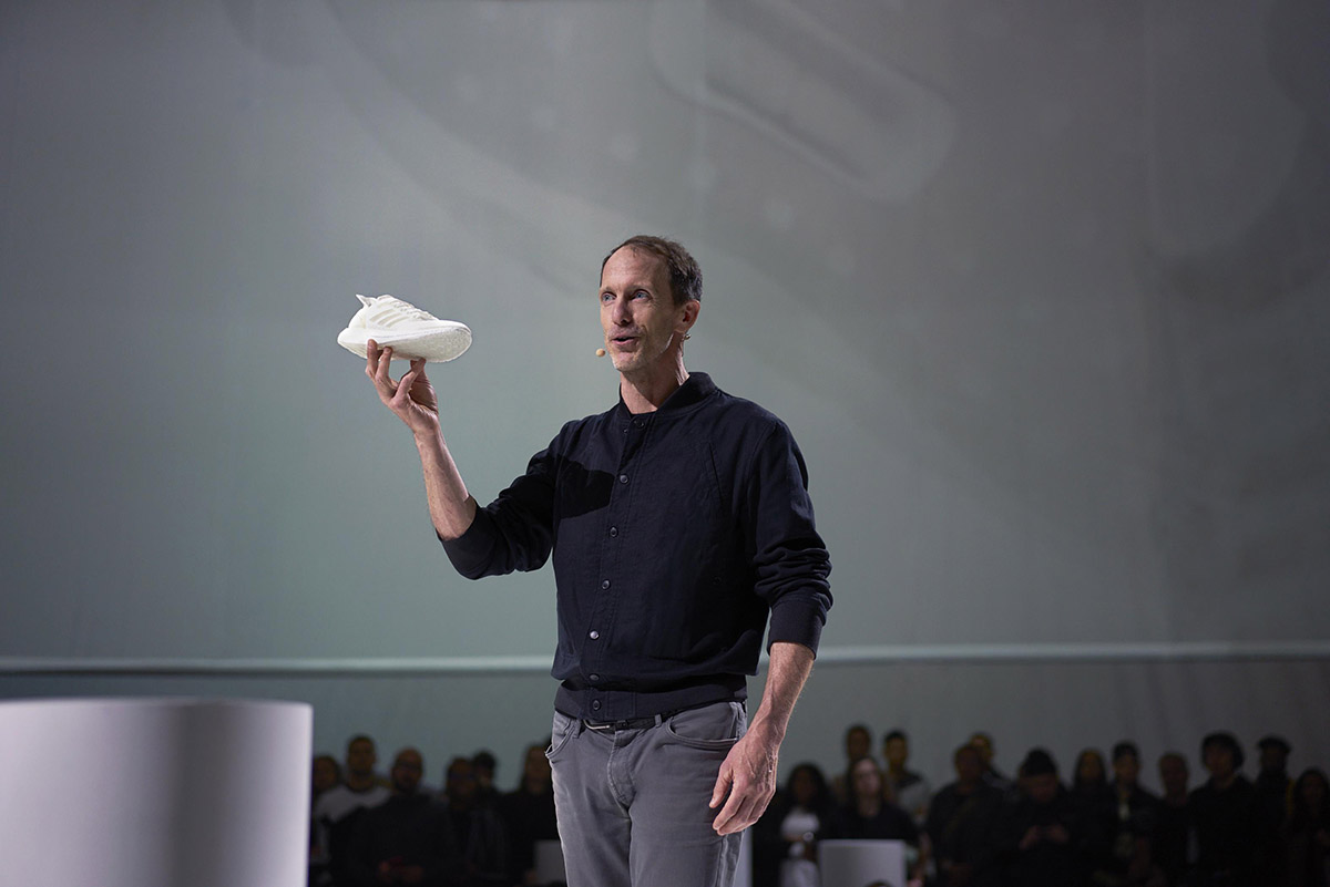 adidas futurecraft loop recyclable running shoe