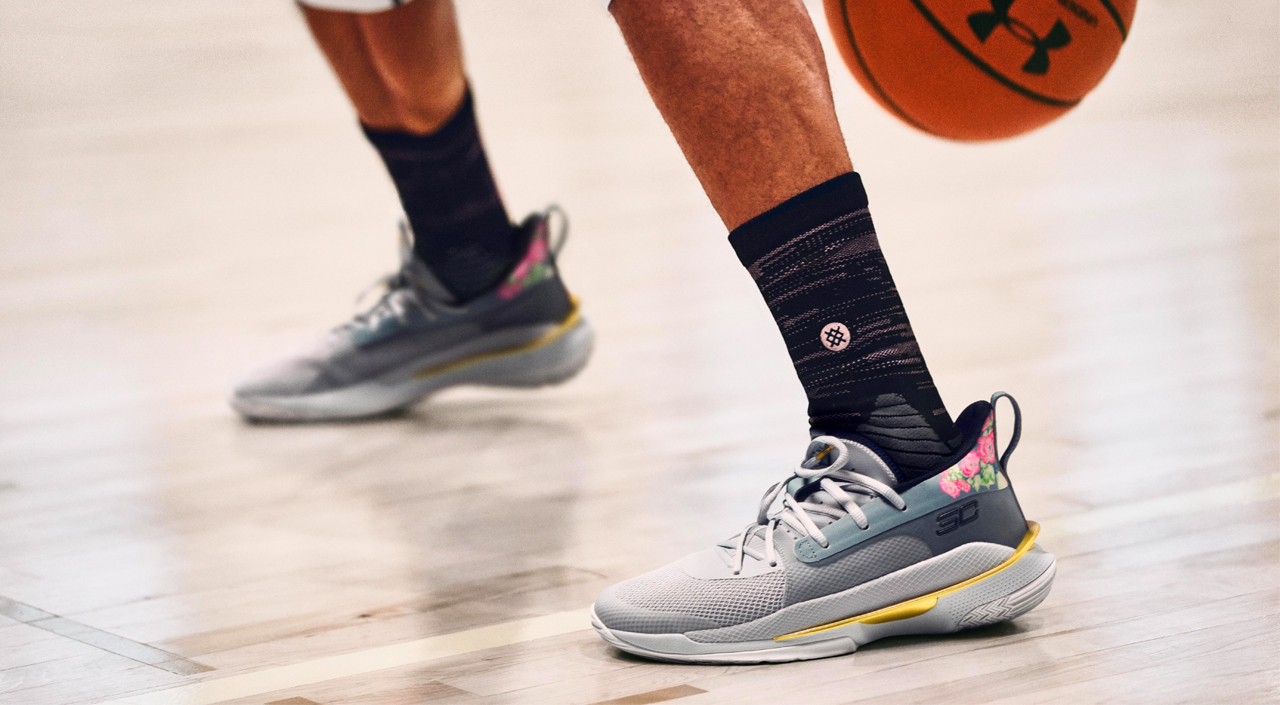 Steph Curry 7 Sneaker Drops On Court