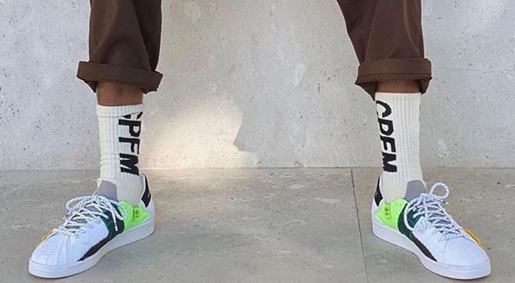 Adidas x Pharrell Superstar onfeet