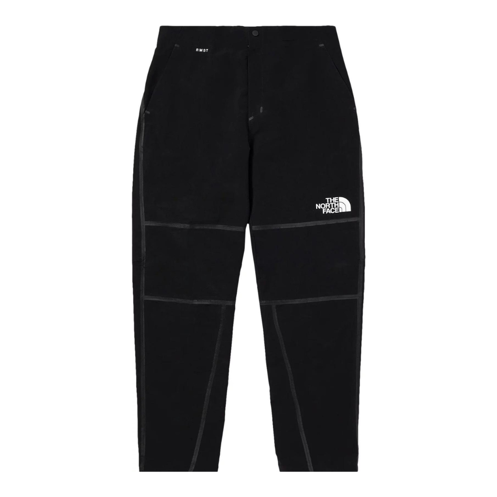 An essential when styling gorpcore, The North Face RMST Mountain Pants 'Black'.