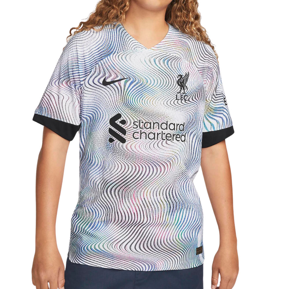 One of the jerseys that matches the trending blokecore aesthetic, the Liverpool F.C. 2022/23 Match Away.